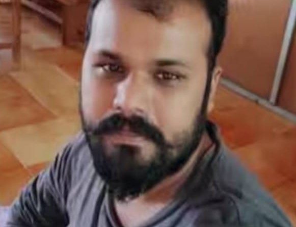 ഇരുചക്ര വാഹനത്തിന്റെ നിയന്ത്രണം നഷ്ടപ്പെട്ട് അപകടം; സ്വകാര്യ ആശുപത്രിയിലെ ജീവനക്കാരന് ദാരുണാന്ത്യം