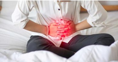 വൻകുടലിലെ കാൻസർ; ഈ ഭക്ഷണങ്ങൾ ഒഴിവാക്കണം, രോഗസാധ്യത കൂടുതൽ ചെറുപ്പക്കാരിൽ