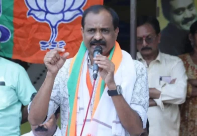 തിരുവനന്തപുരം നഗര സഭ തട്ടിപ്പിൻ്റെ കേന്ദ്രം : വി വി രാജേഷ് തിരുവനന്തപുരം നഗര സഭ തട്ടിപ്പിൻ്റെ കേന്ദ്രം : വി വി രാജേഷ്