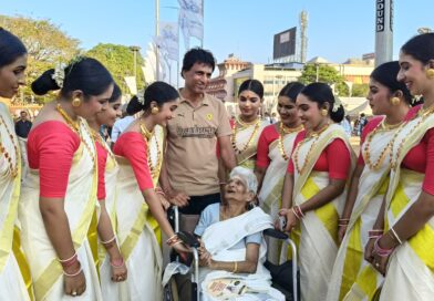 കരുതലിന്റെ കലാ പൂരം:കലോത്സവ നഗരിയിലെ ‘അമ്മയും മകനും’ വീഡിയോ ഷെയർ ചെയ്ത് മന്ത്രി ഡോ:ആർ.ബിന്ദു