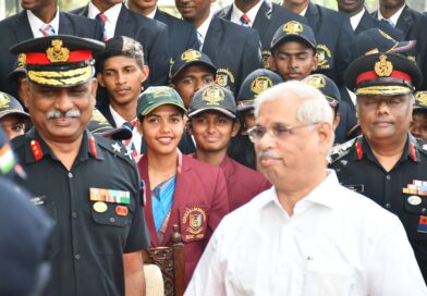 റിപ്പബ്ലിക് ദിന പരേഡിൽ പങ്കെടുത്ത എൻ.സി.സി കേഡറ്റുകൾക്ക് ഗവർണർ സ്വീകരണം നൽകി