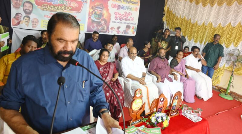 കുട്ടികൾക്ക് സന്തോഷവും ആത്മവിശ്വാസവുമുള്ള പഠനാന്തരീക്ഷം സൃഷ്ടിക്കും : മന്ത്രി വി. ശിവൻകുട്ടി കുട്ടികൾക്ക് സന്തോഷവും ആത്മവിശ്വാസവുമുള്ള പഠനാന്തരീക്ഷം സൃഷ്ടിക്കും : മന്ത്രി വി. ശിവൻകുട്ടി