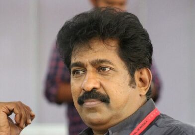 പ്രമാണിമാർക്ക് മാപ്പ്, സാധാരണക്കാർക്ക് സൈബർ ആക്രമണം; മുഖ്യമന്ത്രിയുടെ ഇരട്ടത്താപ്പിനെതിരെ പ്രേംകുമാർ