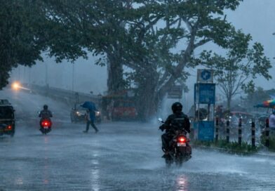 കേരളത്തിൽ അതിശക്തമായ മഴ തുടരും; 10 ജില്ലകളിൽ ഓറഞ്ച് അലേർട്ട്; മംഗലം ഡാമിന്റെ ഷട്ടറുകൾ തുറക്കും